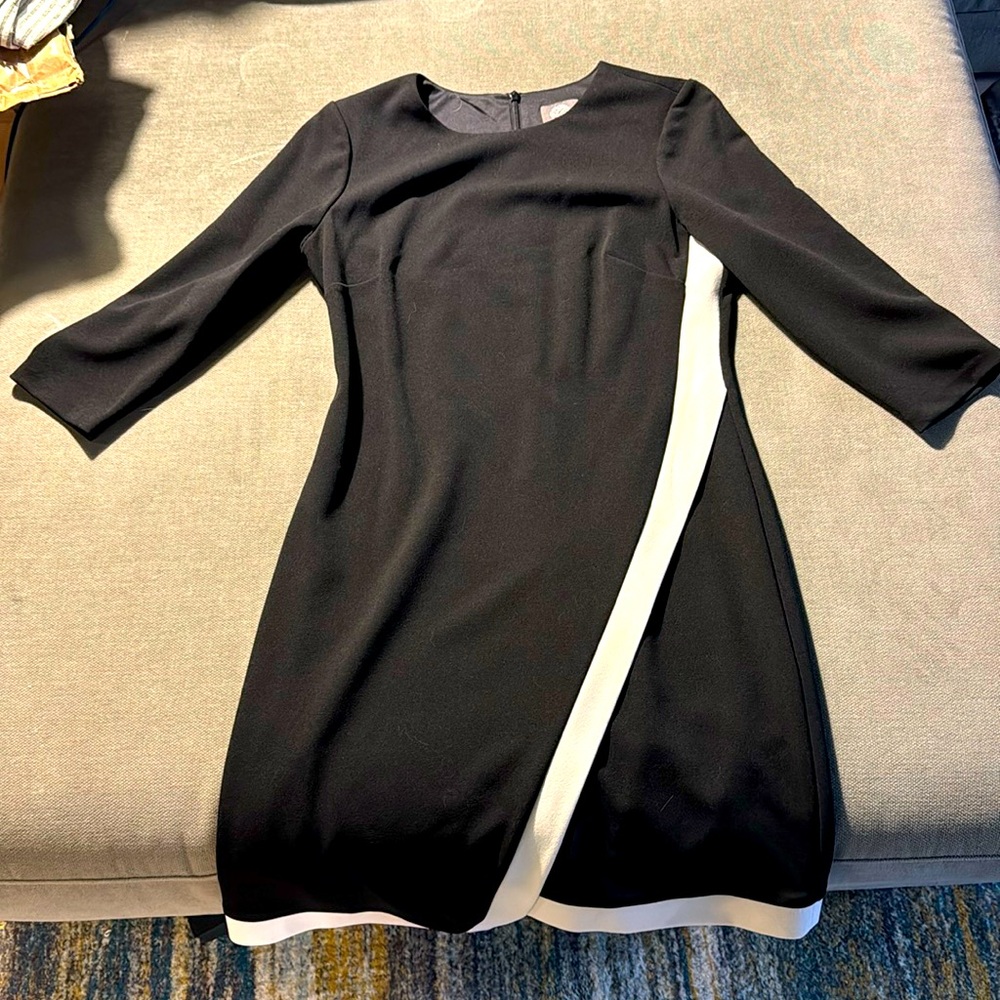 Black Vince Camuto dress size 6P  cream stripe asymmetrical detail
